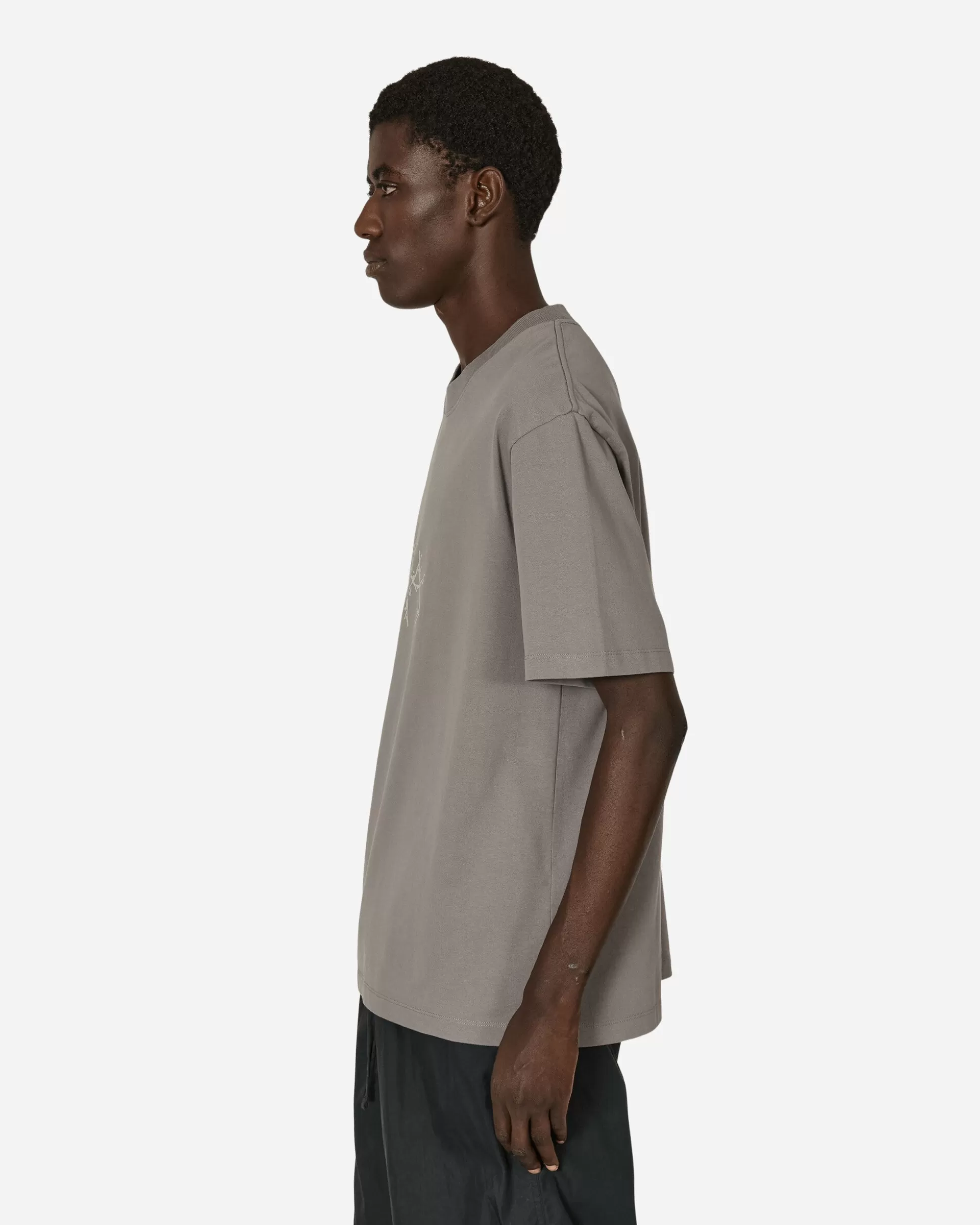 ROA Graphic Boxy T-Shirt Skyline Hot