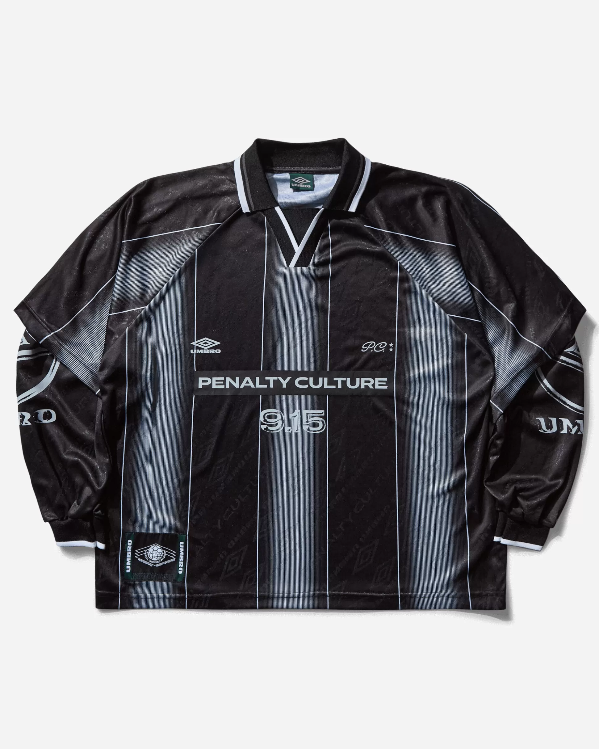 Umbro Men's Soccer V-Neck Longsleeve T-Shirt Black Shop