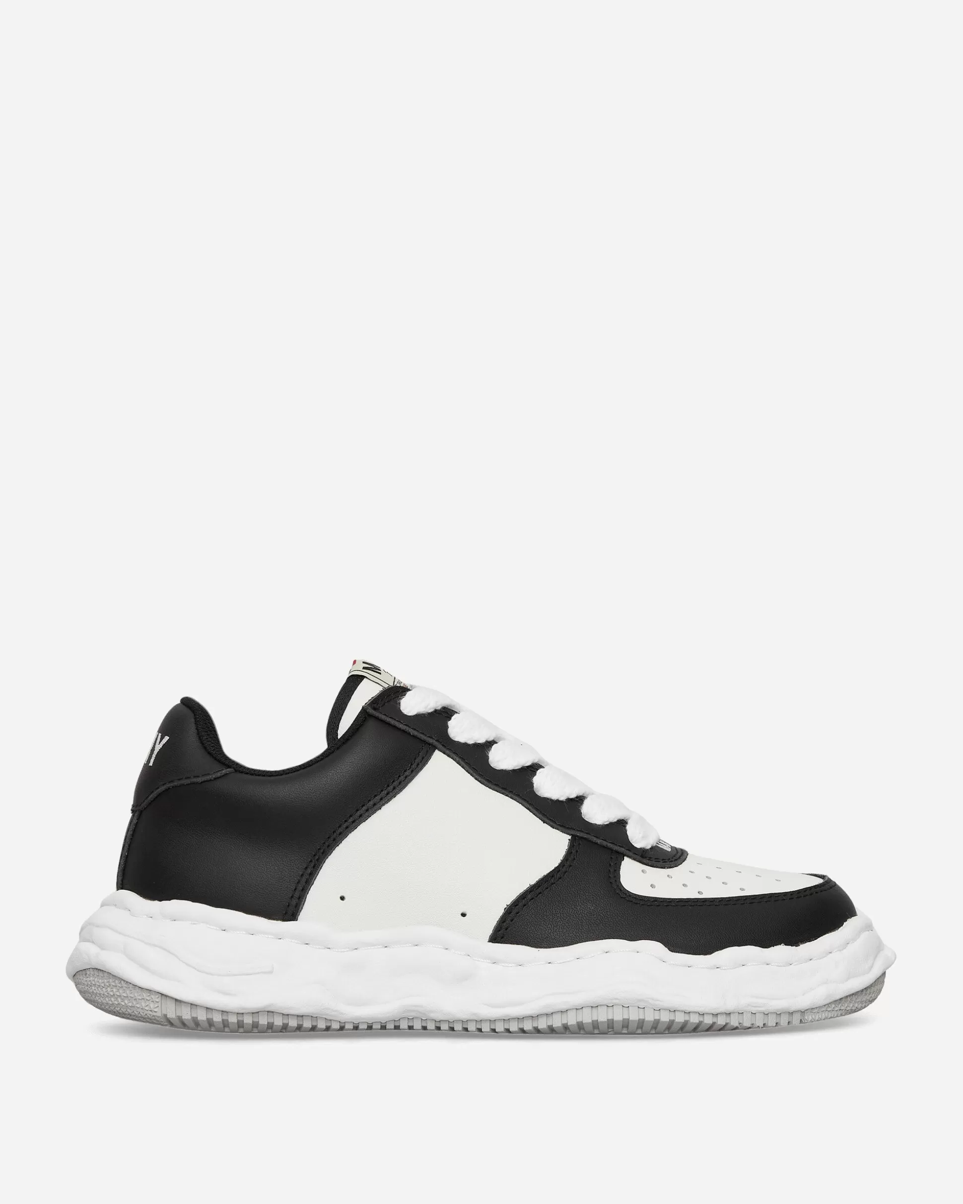 Maison MIHARA YASUHIRO Wayne OG Sole Cow Leather Low Sneakers Black / White Sale